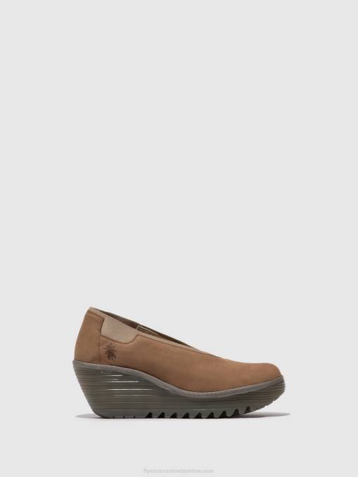 Slip-on Shoes YOZA438 Fly London Women SAND 0JLR627