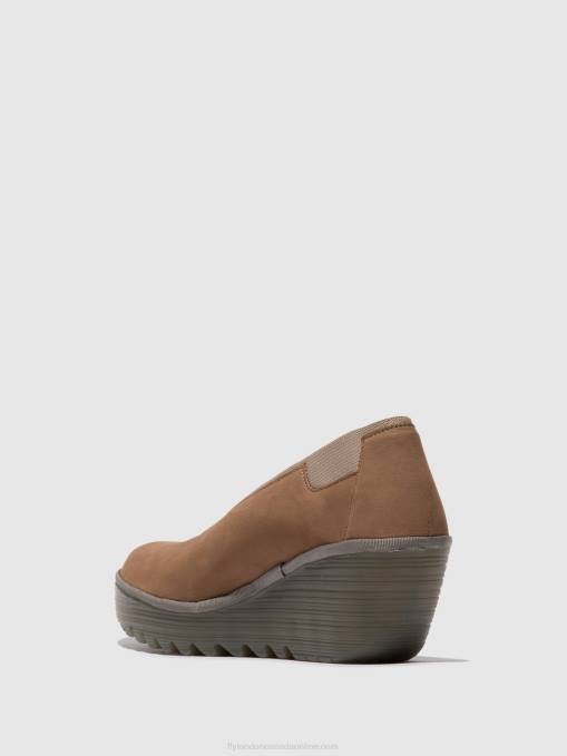 Slip-on Shoes YOZA438 Fly London Women SAND 0JLR627