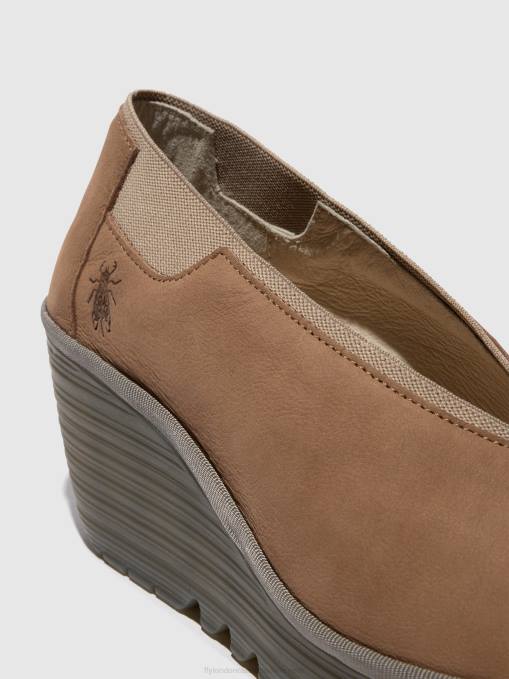 Slip-on Shoes YOZA438 Fly London Women SAND 0JLR627